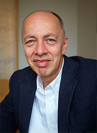 Professor Halvor Eifring, Institutt for kulturstudier og orientalske språk, Universitetet i Oslo
