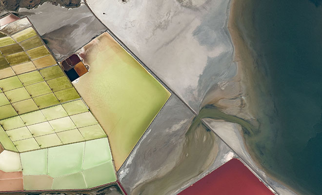 Aerial photo of a mineral extraction area at the Great Salt Lake in Utah. 