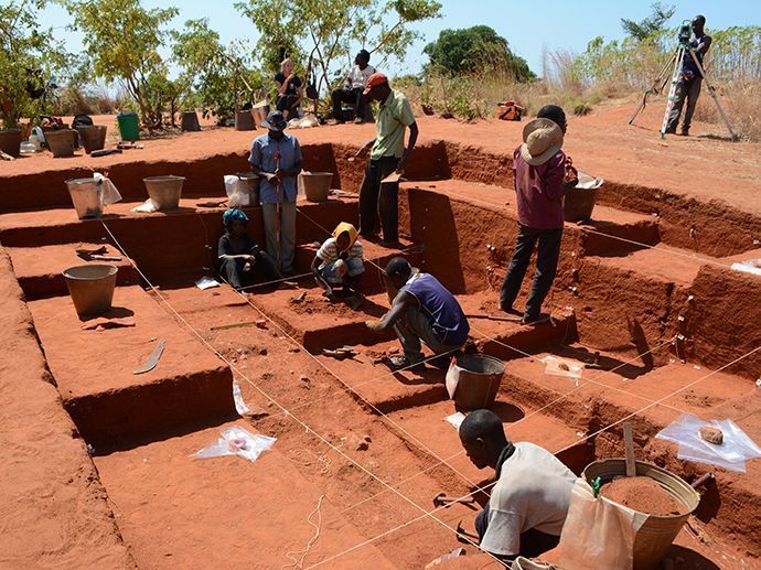 The researchers engaged a foreign students and a local field crew&amp;#160;in the work on the excavation site in Karonga.&amp;#160;In the pit (left to right): Panji Nyondo, Tyson Msiska, Gladys Salanga, Nelson Sichali, Timothy Chihaule, Frank Kumwenda and&amp;#160;Bodwin Kasimba. At total station: Moses Nyondo. Seated at back: Sarah Peel and Malani Chinula.