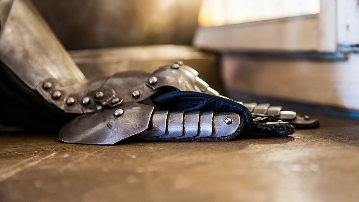 Medieval glove of armour