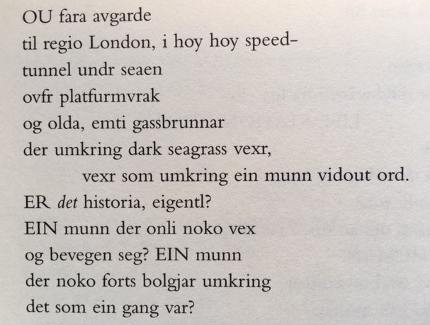 Bildet kan inneholde: font, sirkel, tall.
