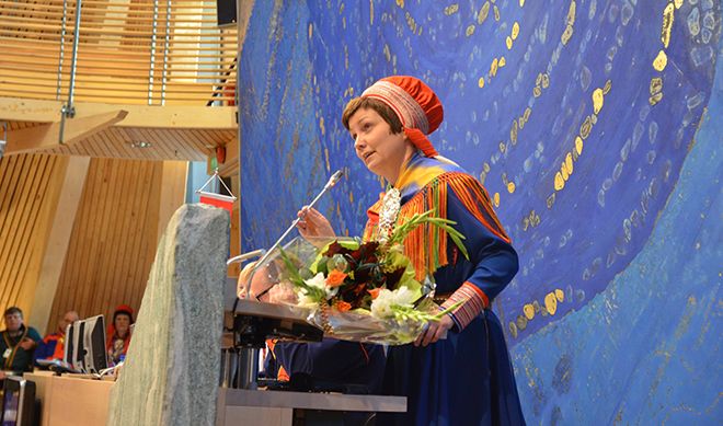 Photo of Aili Keskitalo speaking at the Sami Parliament