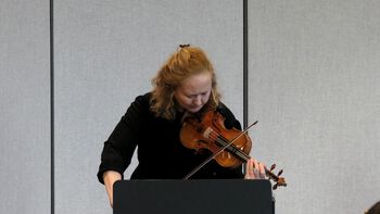 Musical instrument ,Microphone ,Violin family ,String instrument ,Violin.