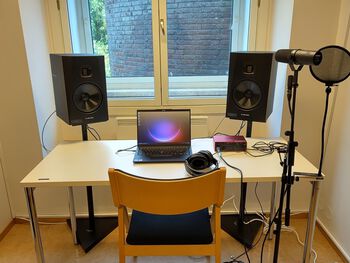 elektronisk enhet ,lydutstyr ,elektronikk ,dings ,høyttaler.
